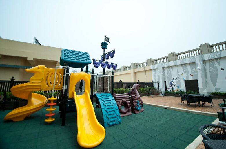 Hotel Holiday Inn Qingdao Expo
