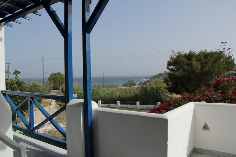 Aparthotel Dora's Studios And Apartments