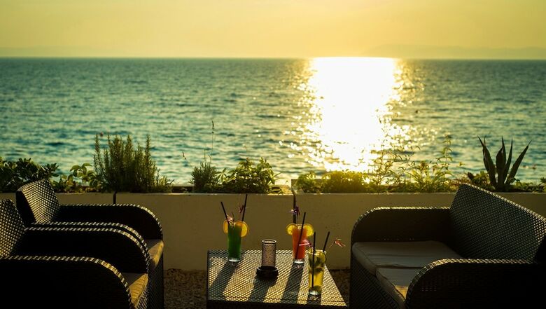 Beach Hotel