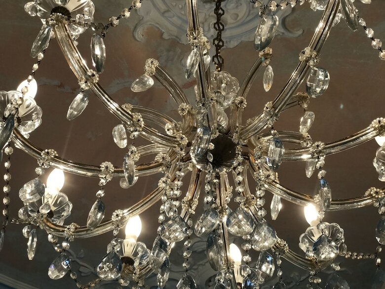 Hotel Mystique