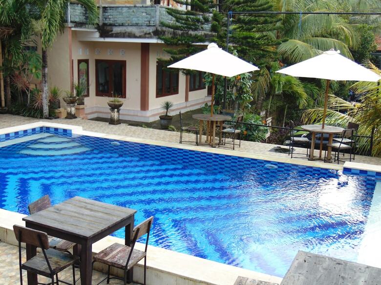 Apartamento Ayu Guna Inn