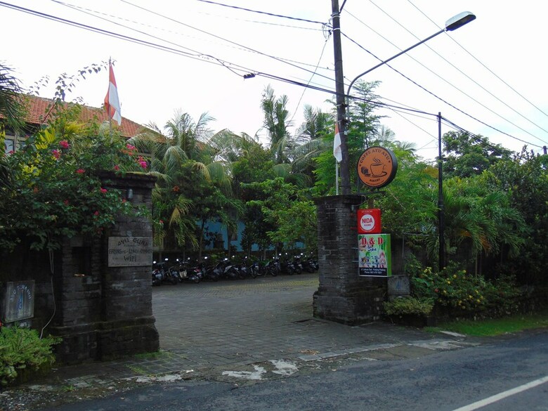Apartamento Ayu Guna Inn