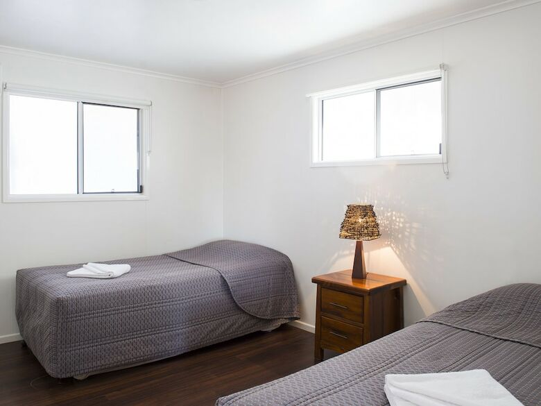 Posada Saltbush Retreat