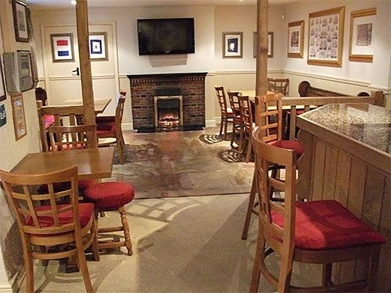 Posada The Ship Albion