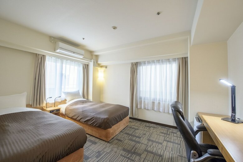 Court Hotel Kyoto Shijo