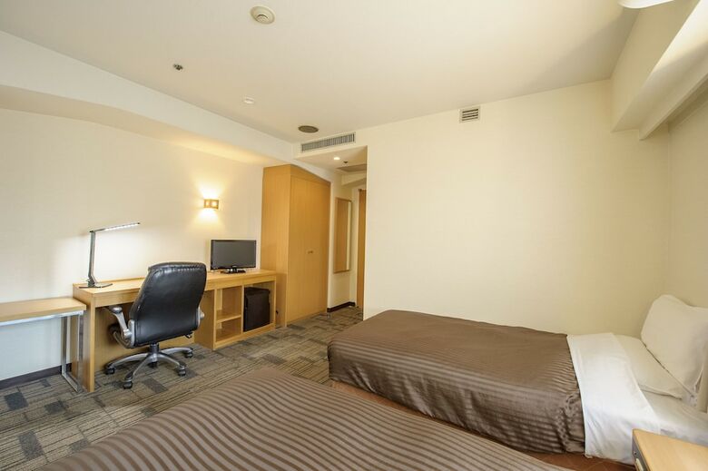 Court Hotel Kyoto Shijo