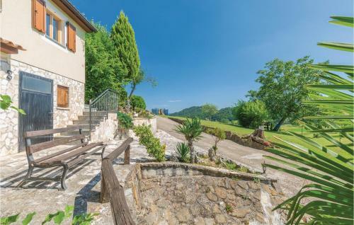 Holiday Home Gologoricki Dol 32