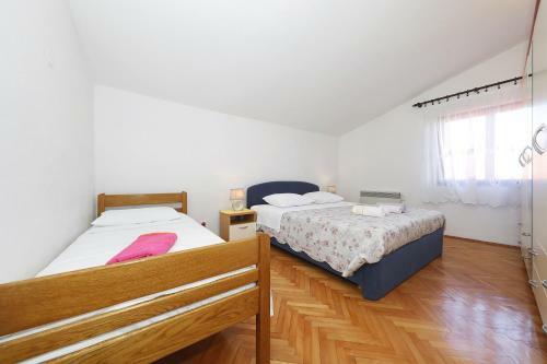 Apartments Vedrana