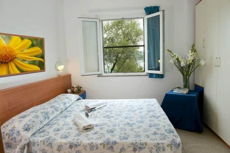 Camping Villaggio Cerquestra