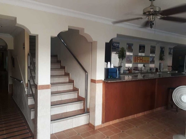 Hostal Express Inn Panama International Airport Hostel