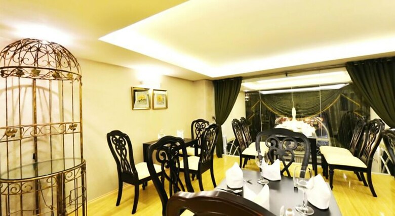 Mayana Hotel