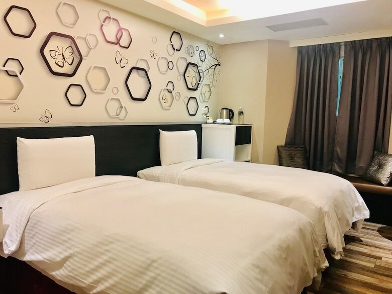 Hub Hotel Tucheng