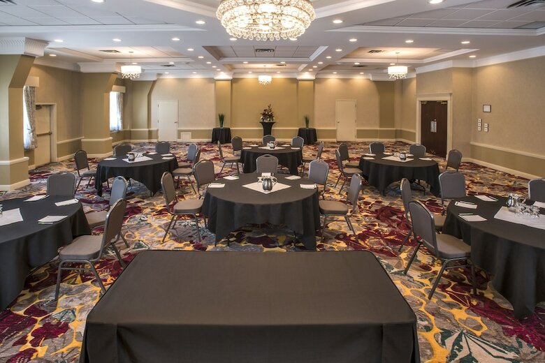 Hotel Holiday Inn Conference Center Edmonton South