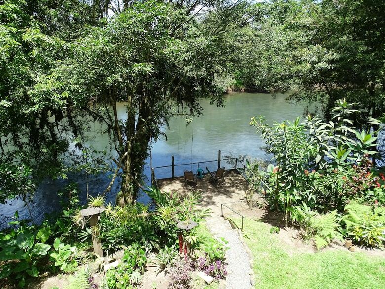 Bed & Breakfast Heliconia Island