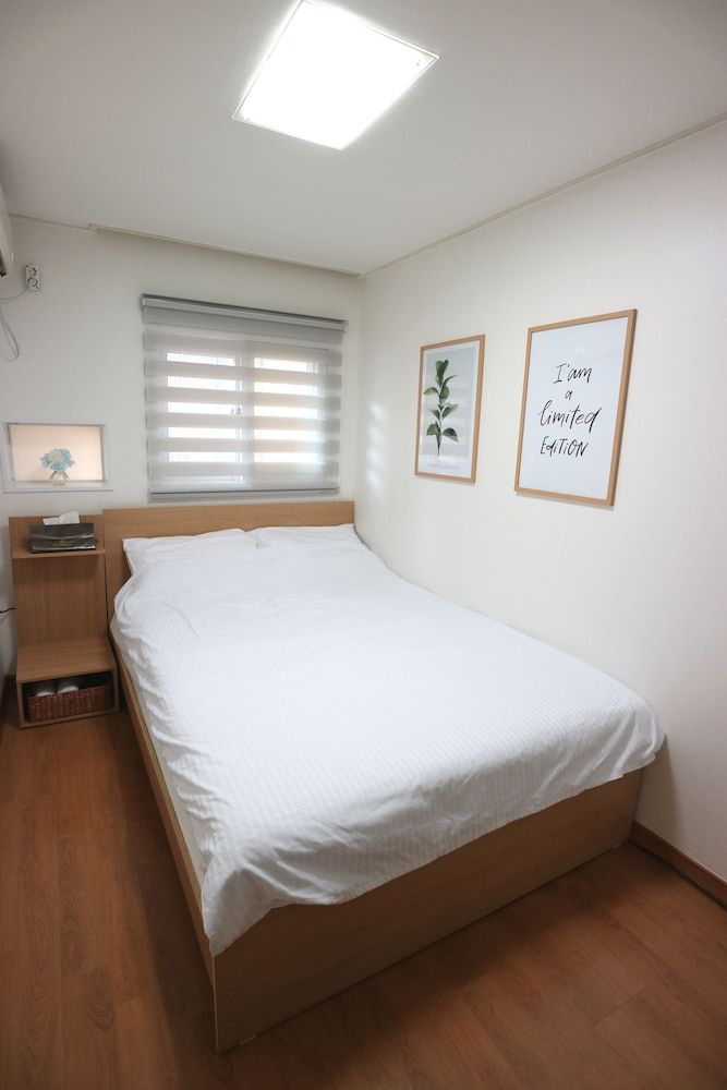 Hotel 24guesthouse Seoul Station