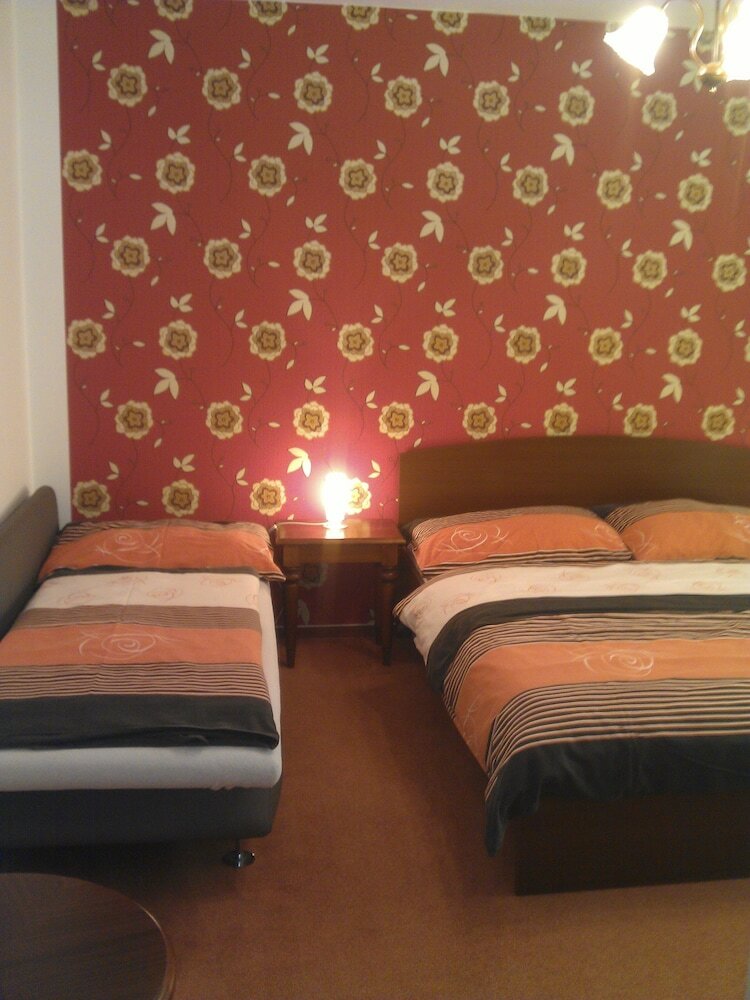 Hotel Penzion Laura