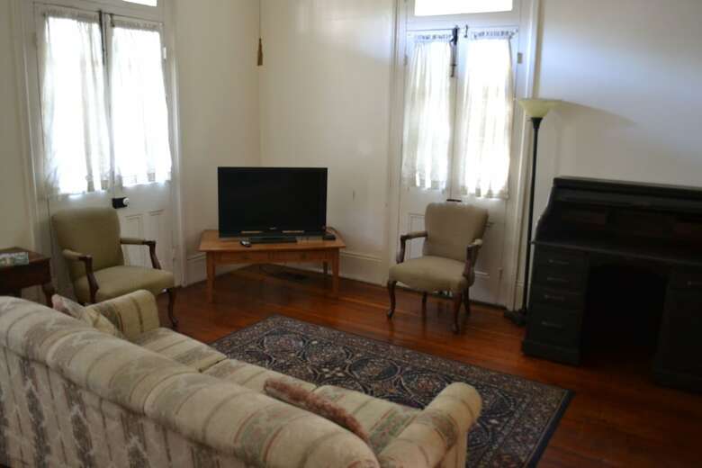 Bed & Breakfast Degas House