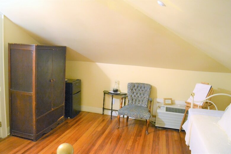 Bed & Breakfast Degas House