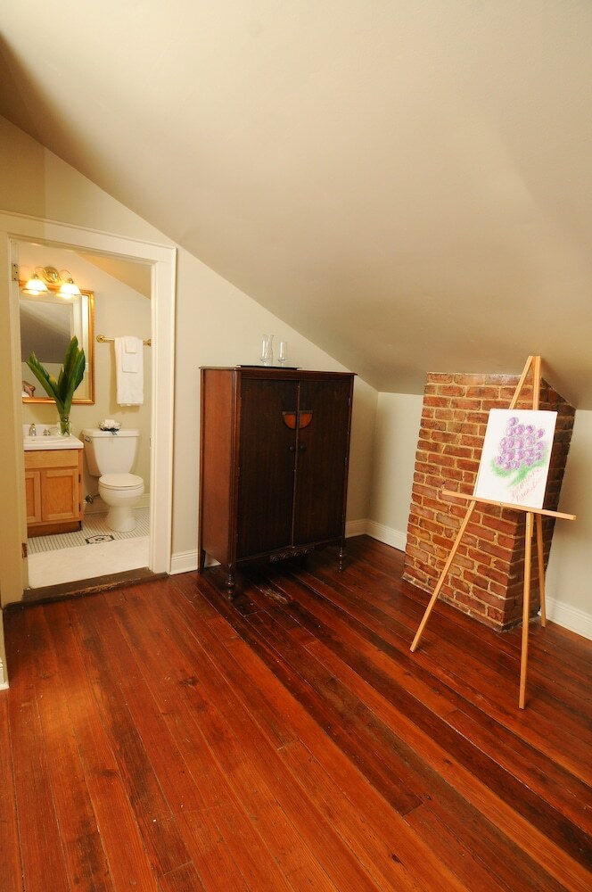 Bed & Breakfast Degas House