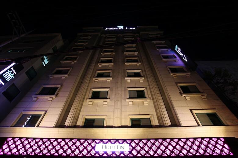 Lin Hotel