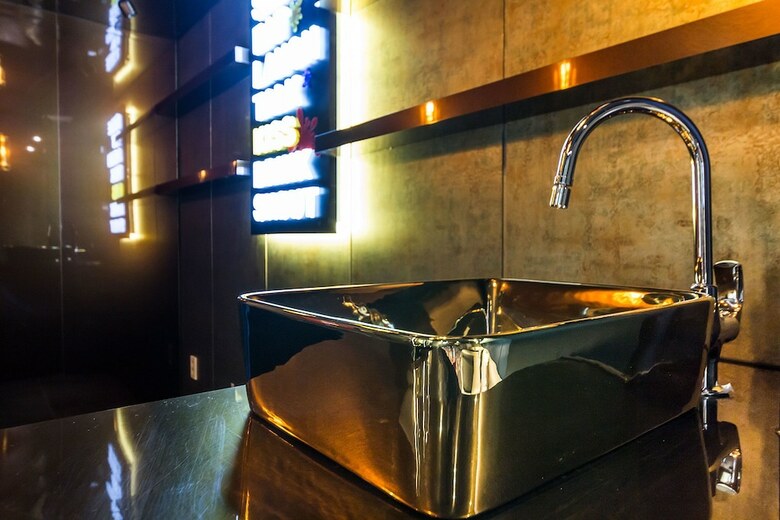Lin Hotel