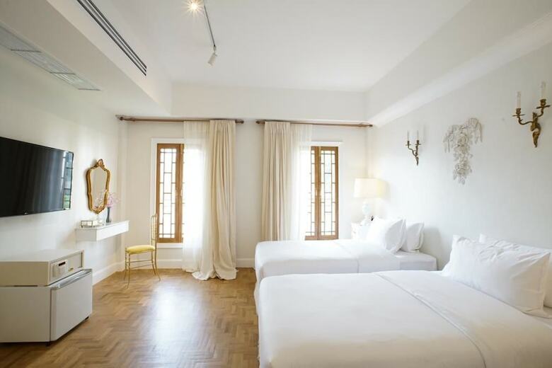 Posada At Niman Conceptual Home