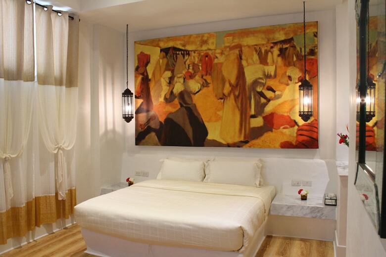 Posada At Niman Conceptual Home