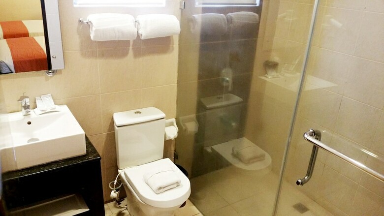 Hotel Esse Davao