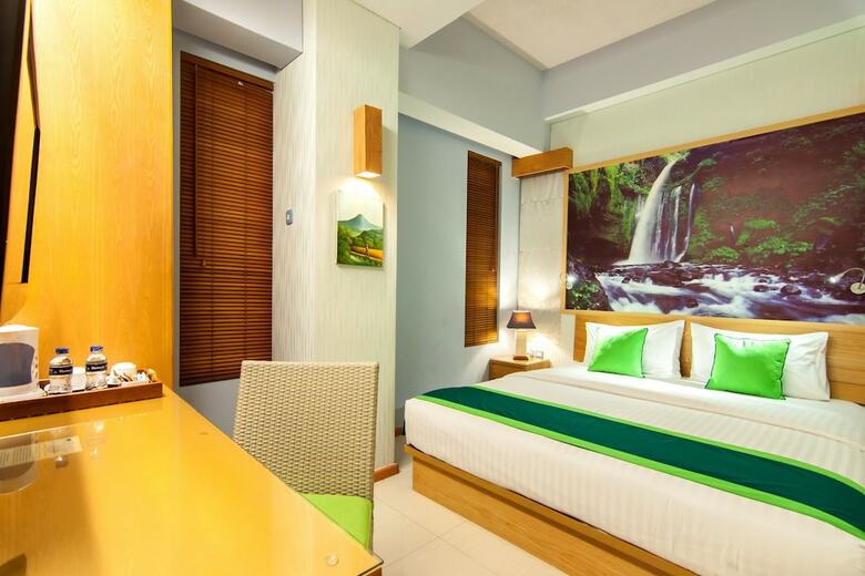 Hotel The Rhadana Kuta Bali