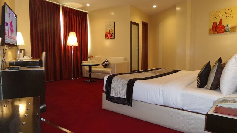 Hotel Ramhan Palace