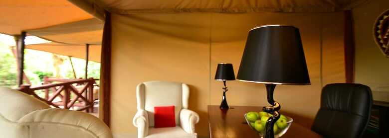 Kiboko Luxury Camp