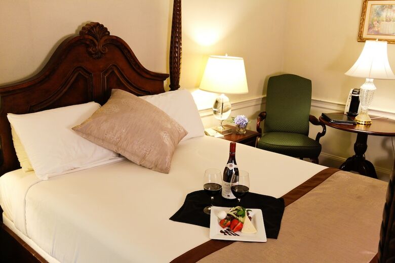 Hotel The Dan'l Webster Inn And Spa