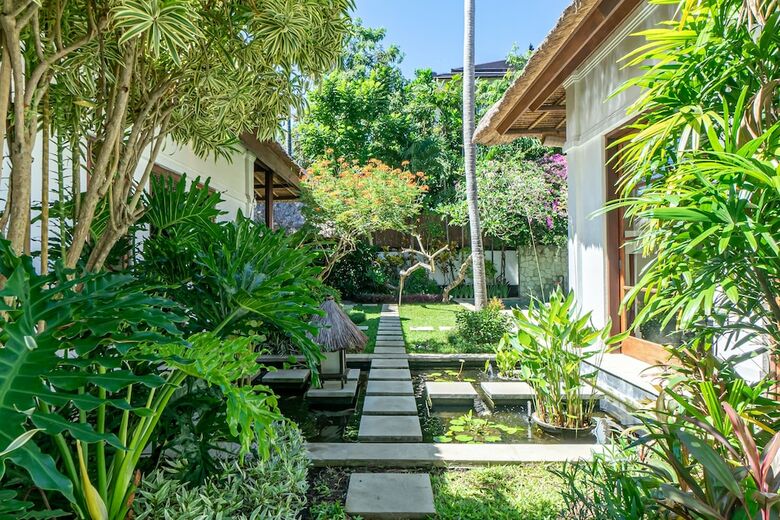 Jimbaran Beach Villas By Nakula