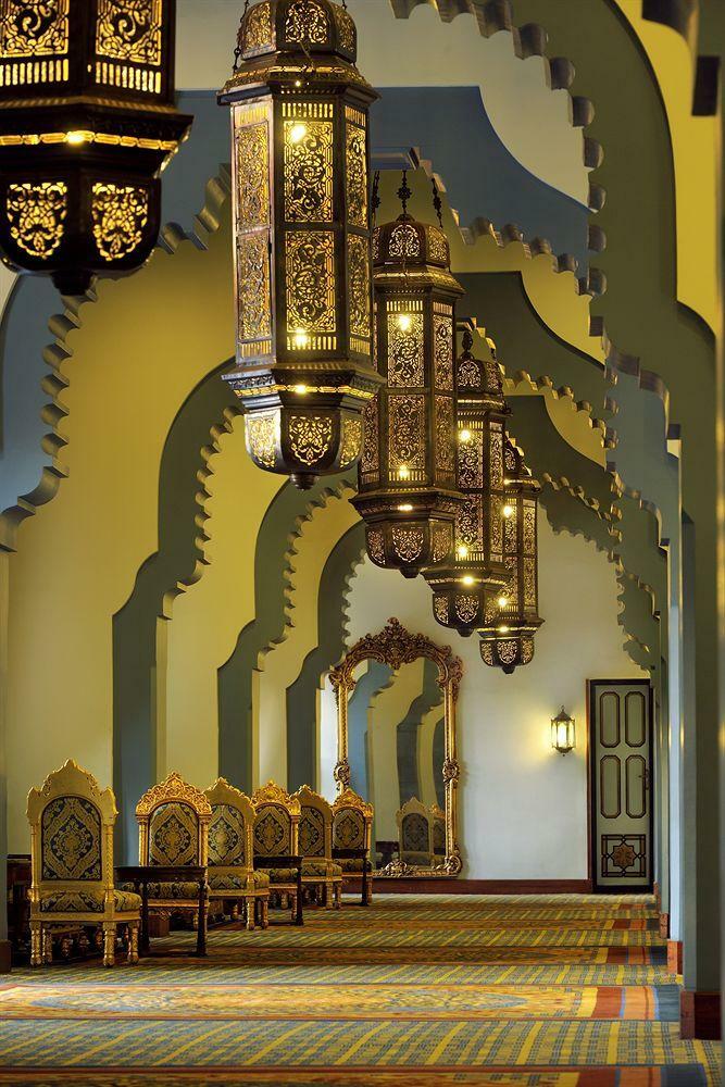 Cairo Marriott Hotel & Omar Khayyam Casino
