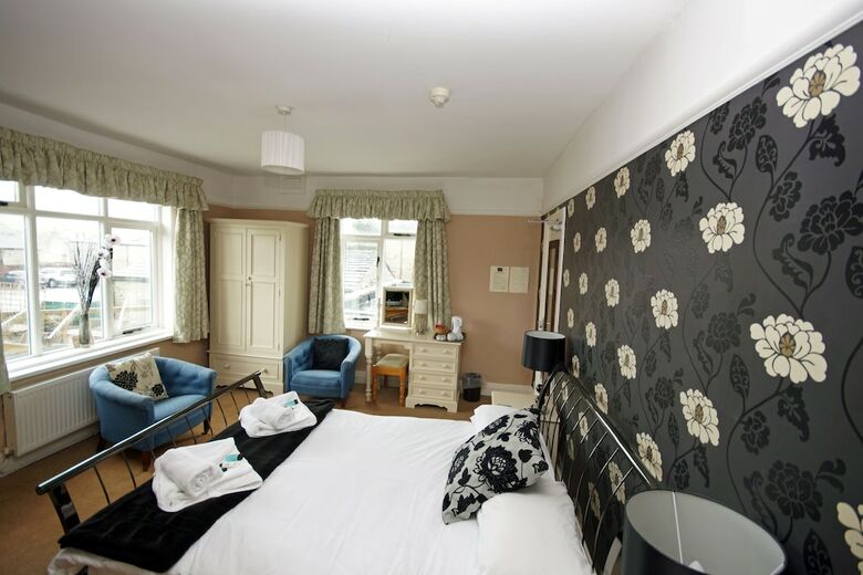 Posada Devonshire Arms Inn