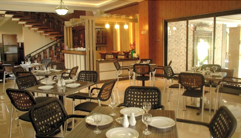 Airlangga Hotel