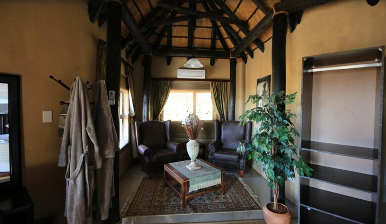 Posada Lapa Lange Game Lodge