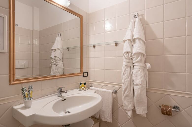 Ricci Hotel