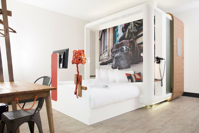 Hotel The Corner London City