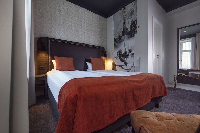 Hotel Mayfair