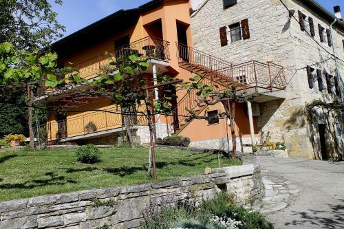 Apartments Mestri