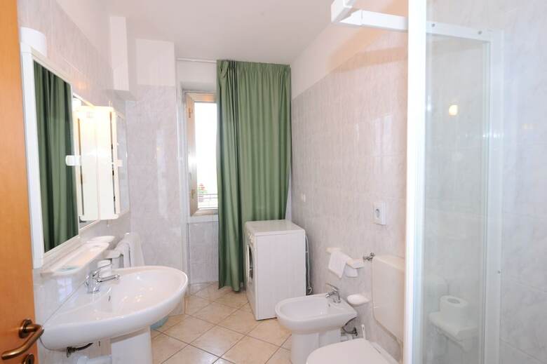 Apartamento Master Camere Ed Appartamenti