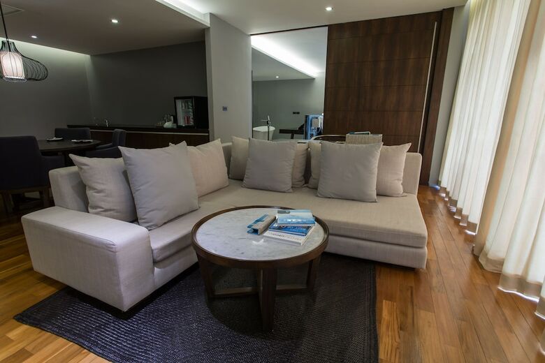 Apartamento Away Phuket Le Coral