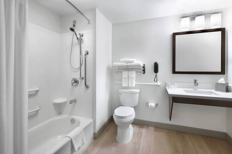 Hotel Towneplace Suites By Marriott Mississauga-arpt Corp Ctr