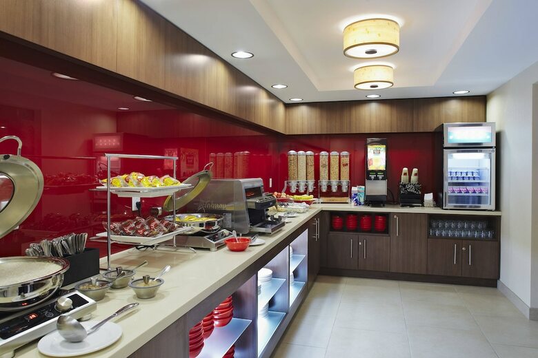 Hotel Towneplace Suites By Marriott Mississauga-arpt Corp Ctr