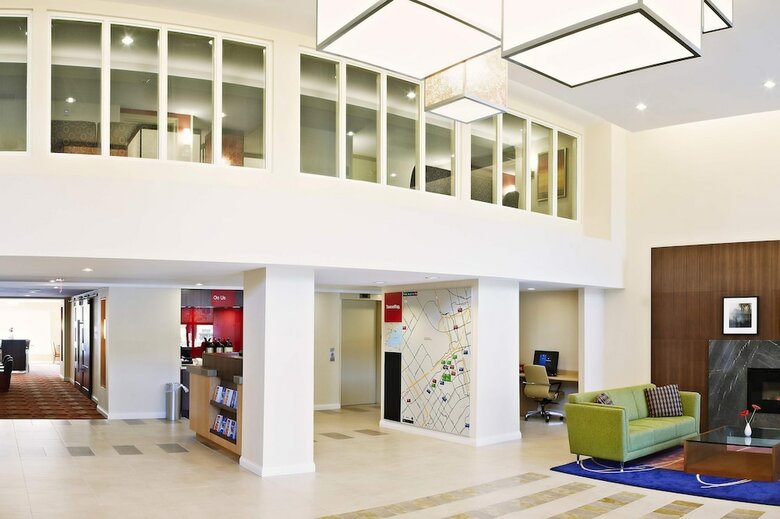 Hotel Towneplace Suites By Marriott Mississauga-arpt Corp Ctr