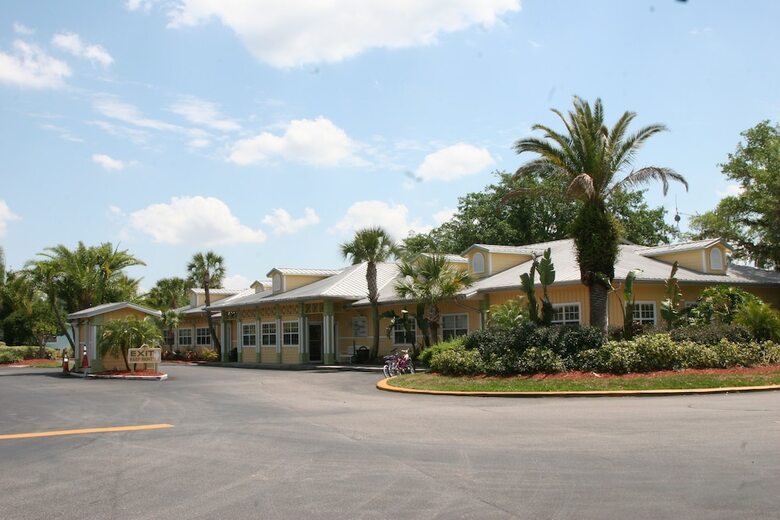 Hotel Tropical Palms Resort