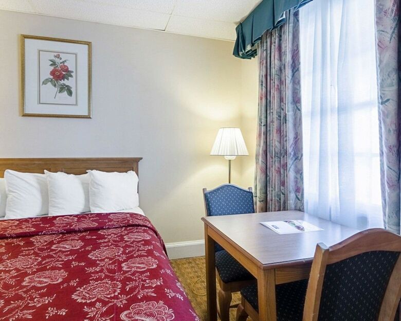 Hotel Rodeway Inn Historic