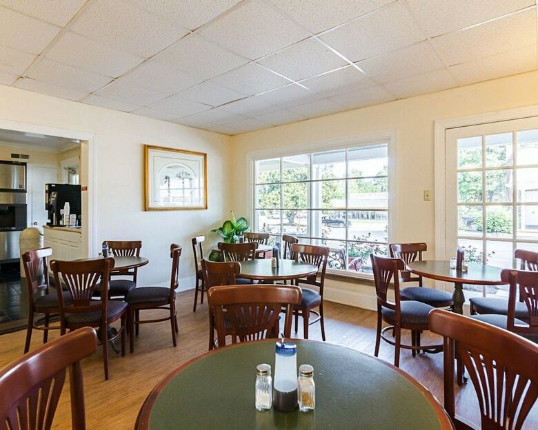 Hotel Rodeway Inn Historic