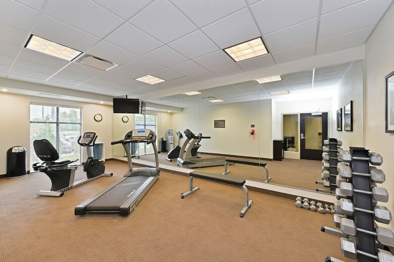 Hotel Sleep Inn & Suites